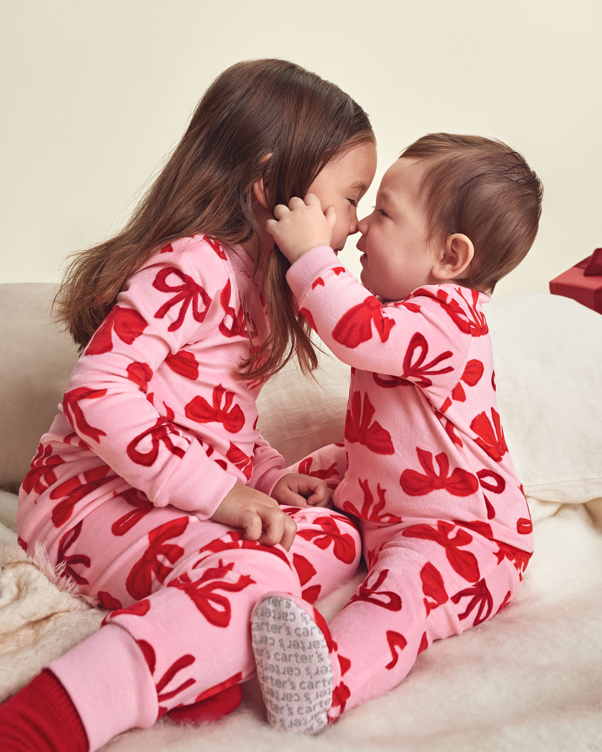 Baby Girl 1-Piece Bows 2-Way Zip DreamPlush Snug Fit Footed Pyjama